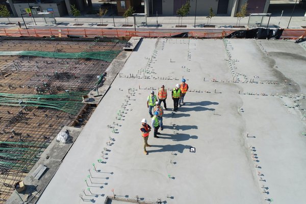 Comment réaliser une dalle en béton : Un guide complet