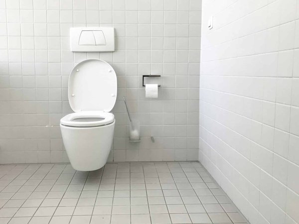 Comment trouver un plombier fiable pour la réparation urgente de vos WC?